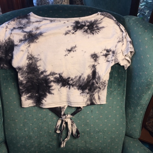 LOT OF 3 Size Medium T-Shirts - Picture 7 of 14